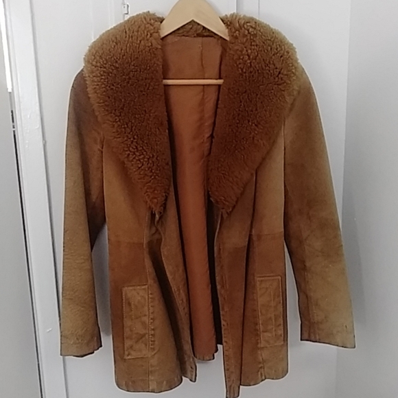 1970s Vintage suede tan jacket - Picture 1 of 3
